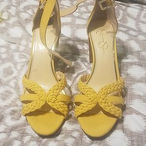 Jessica Simpson mustard heel